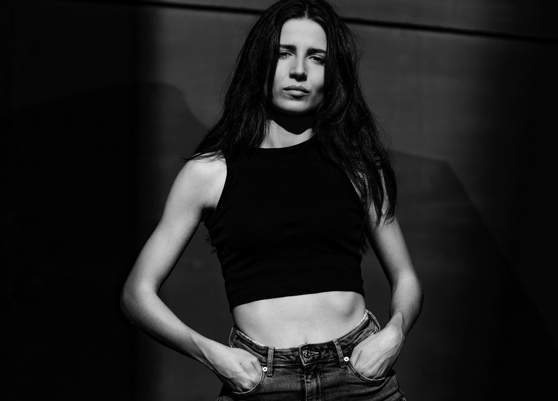 studio beauty fashion portrait